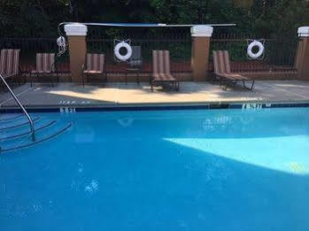 Comfort & Peachtree Corners 3*